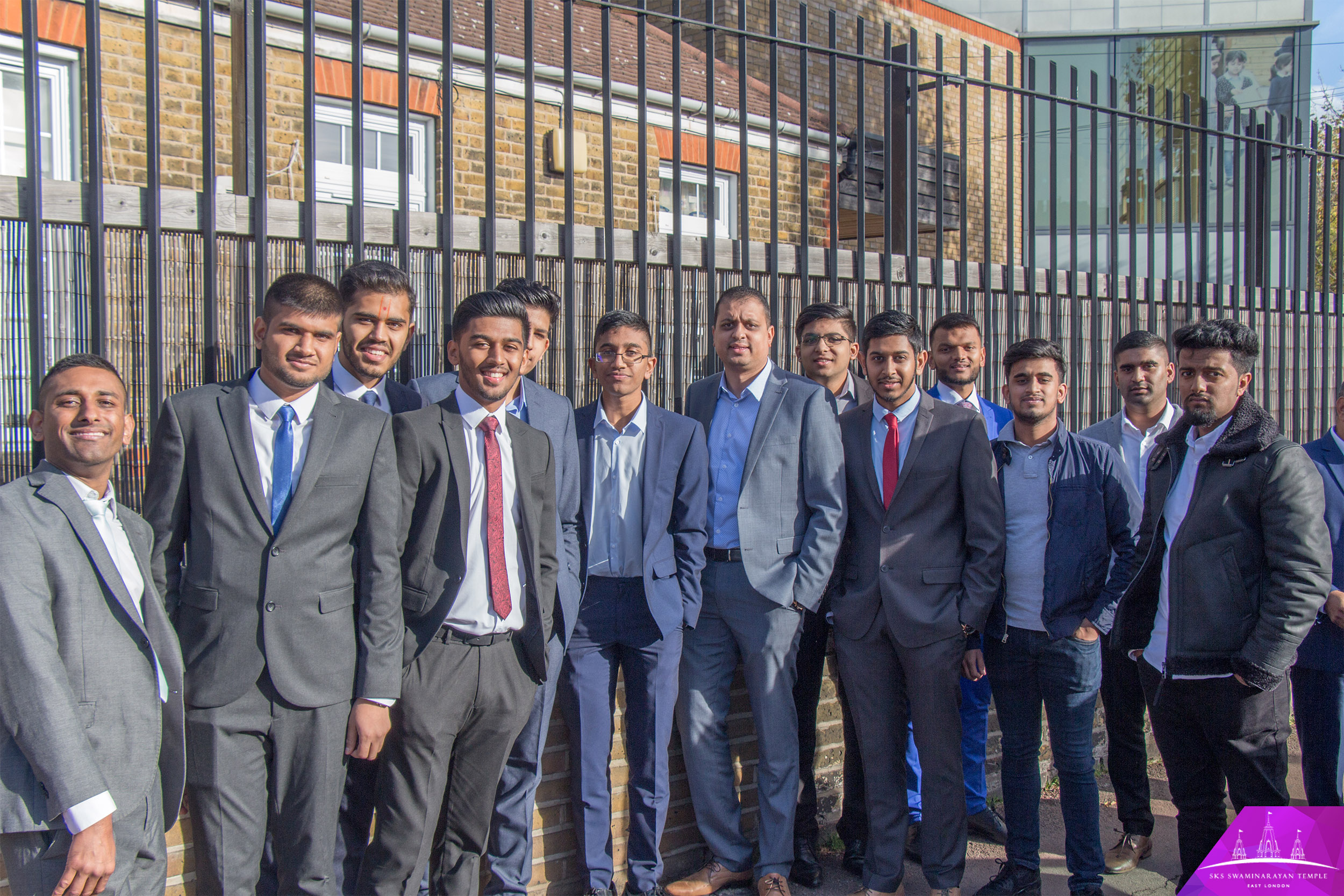 ©1987-2017 SKS Swaminarayan Temple East London